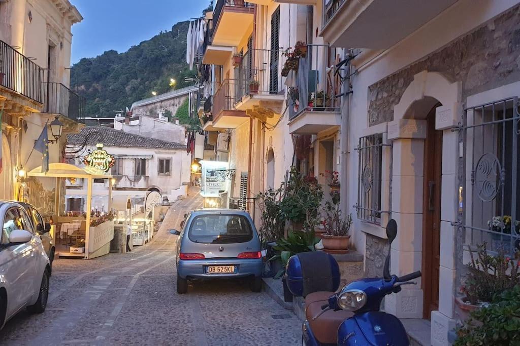 Apartamento Granello Di Sabbia - Chianalea Di Scilla Exterior foto